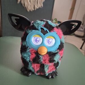 💋SOLD💋 Electronic Plush Toy with Teal & Hot Pink Fuzzy Pattern.
